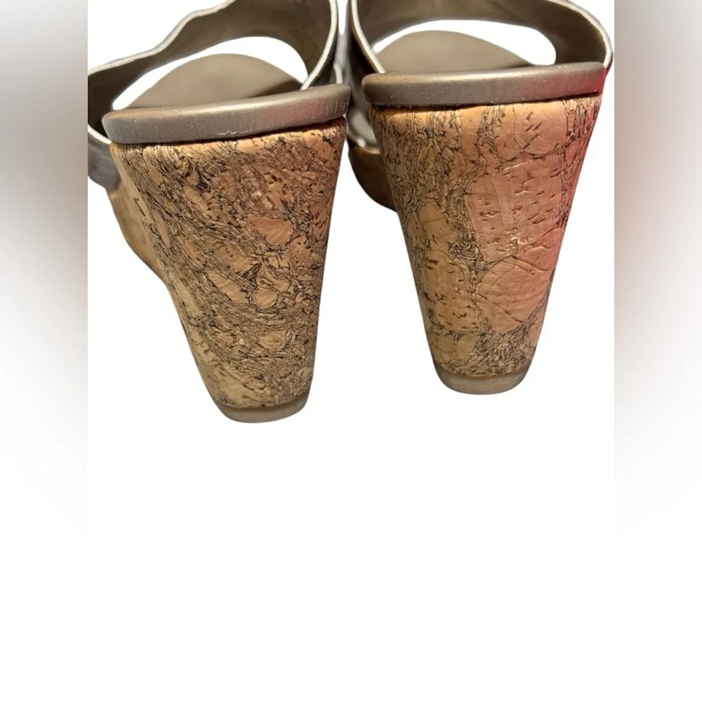 Brighton Women's Bronze Wedge Sandals